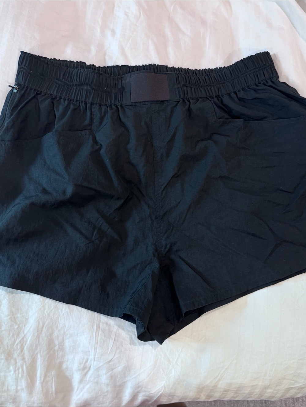 Prana Black Women's Crossback Shorts